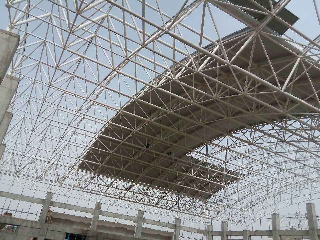 商丘青岛一汽网架